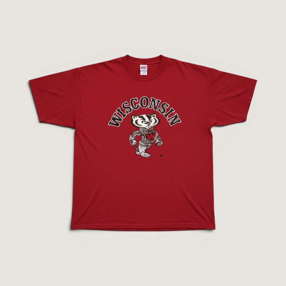 Vintage Wisconsin Badgers Shirt Mens XL Red NCAA Football Jerzees Bucky 90s